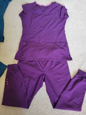 Hearsoul Scrub Set